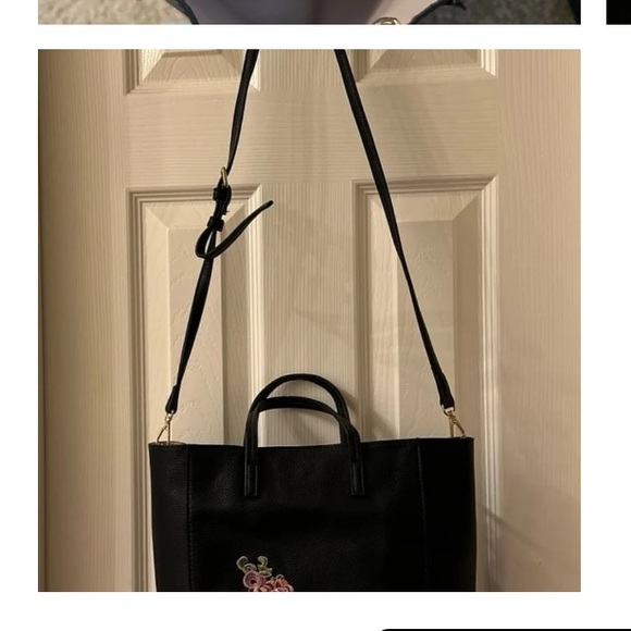 MANFO Floral Embroidered Black Tote Bag - Picture 7 of 7